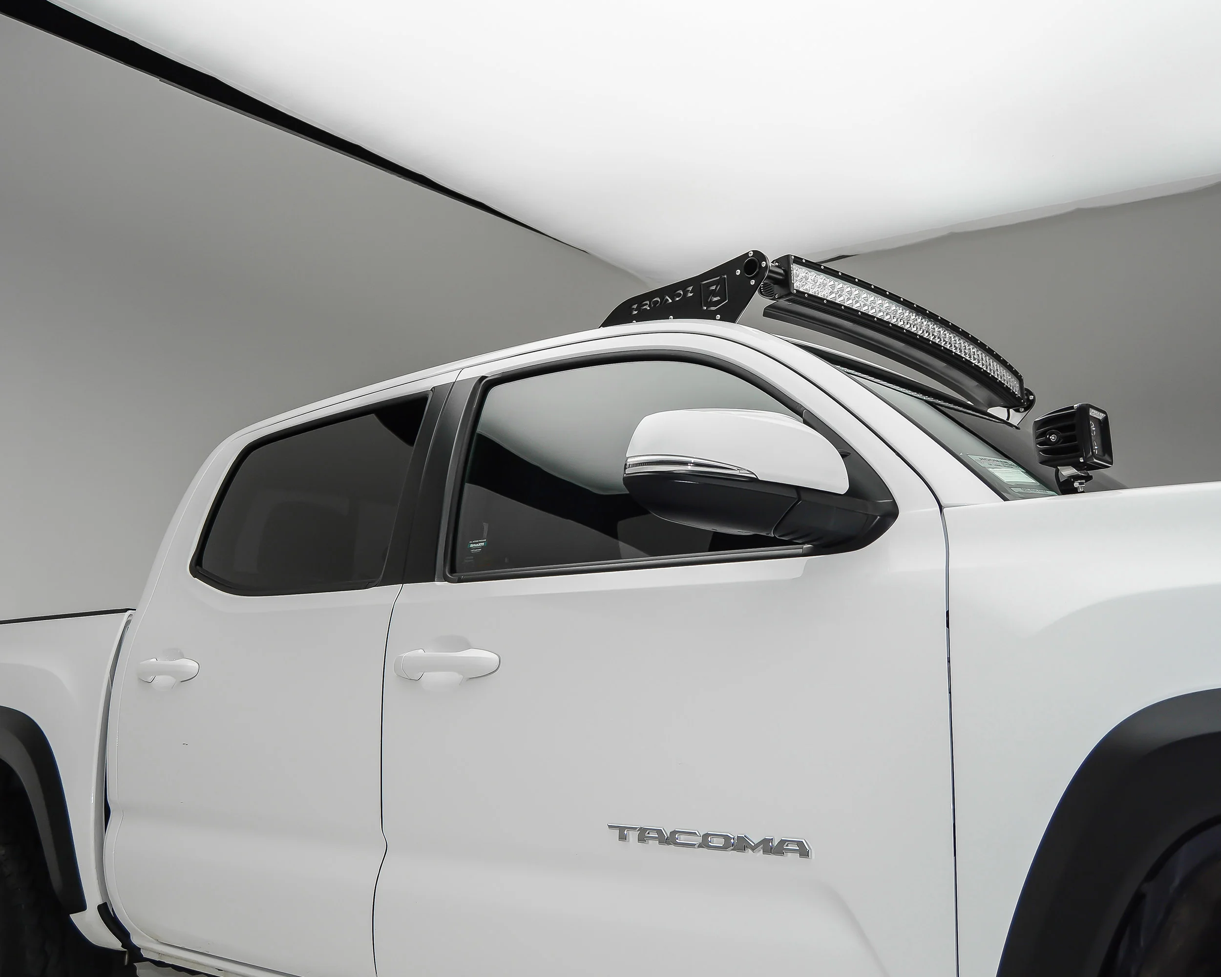 (05-17) Toyota Tacoma - 40" Curved Light Bar Kit - Image 2